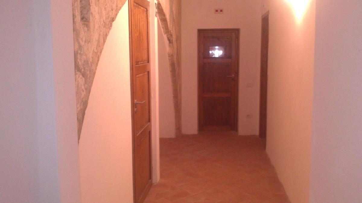 Hostal Badia Altopascio Exterior foto